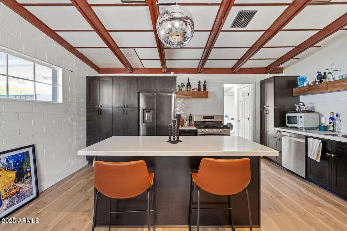 334 West Glenrosa Avenue - Photo 3 of 9