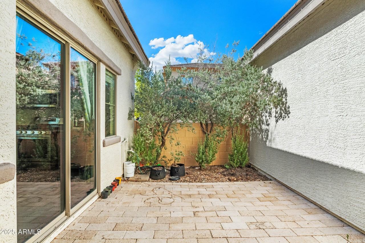 22025 North 103rd Lane #449 - Photo 7 of 28