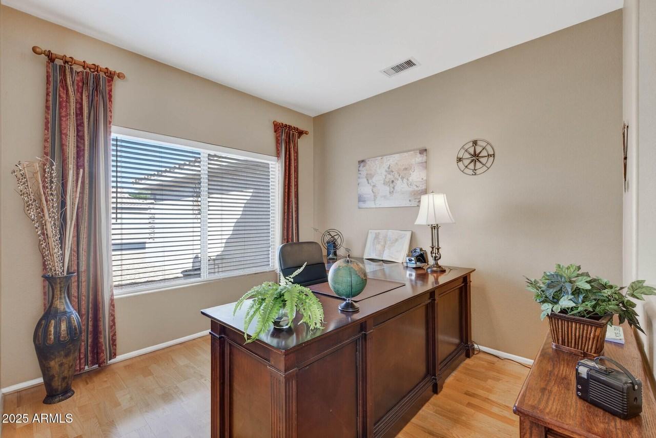 17703 Escalante Lane - Photo 7 of 46