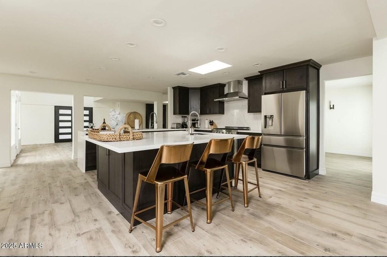 11212 North Sundown Drive - Photo 7 of 50