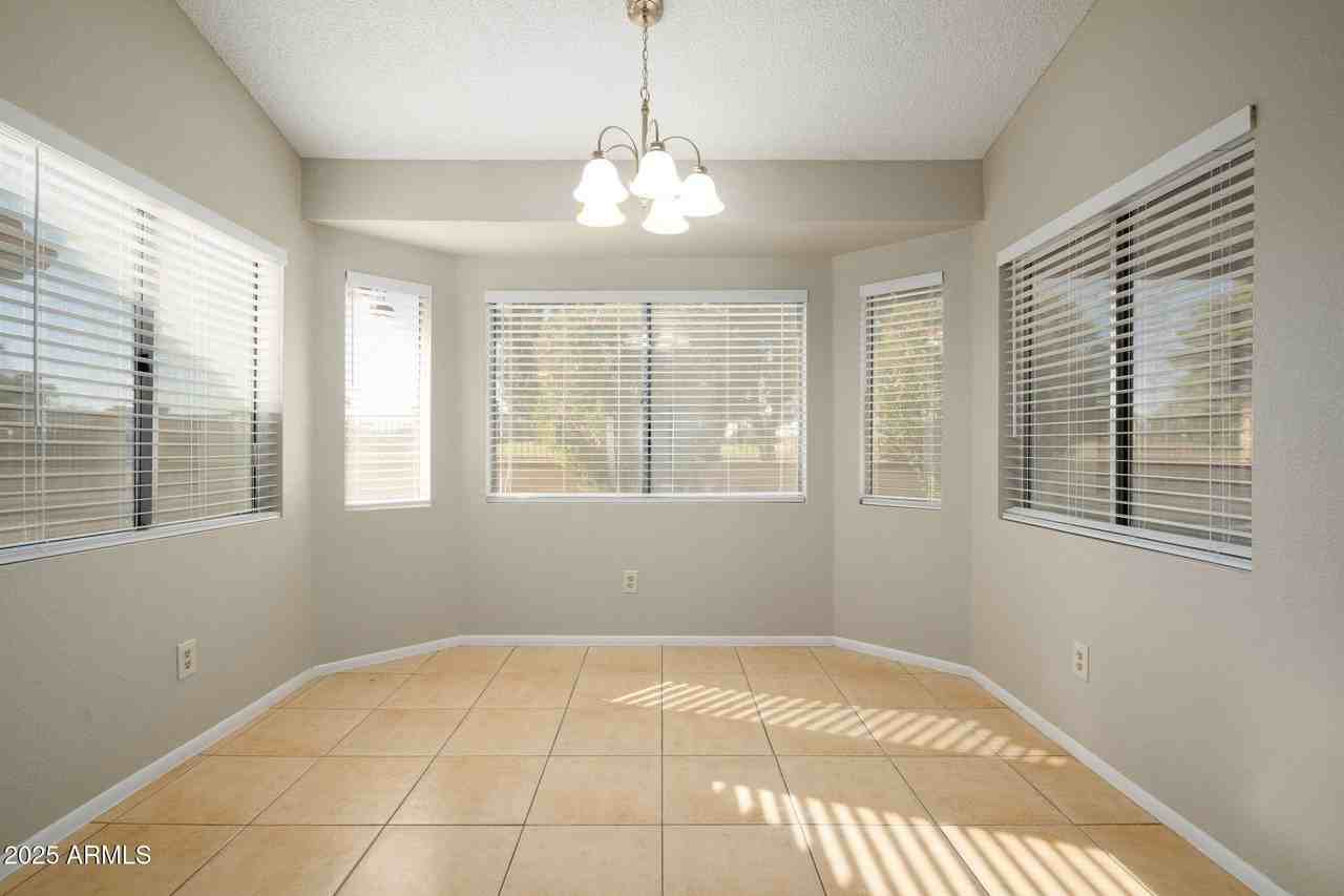 8158 North 104th Avenue - Photo 6 of 15