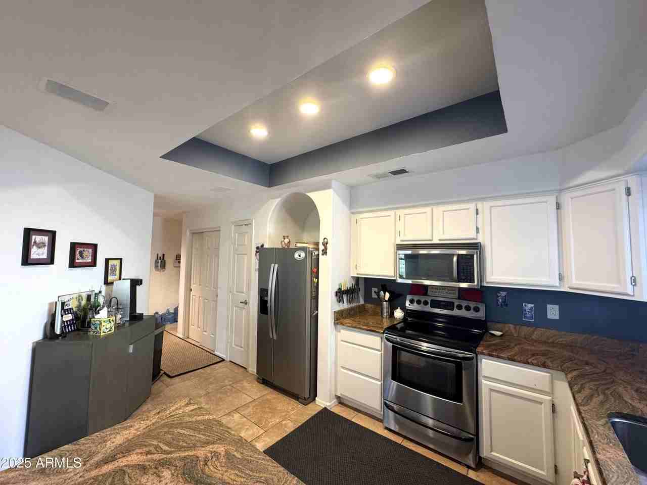 8833 S 51st St Unit 3 #3 - Photo 4 of 26