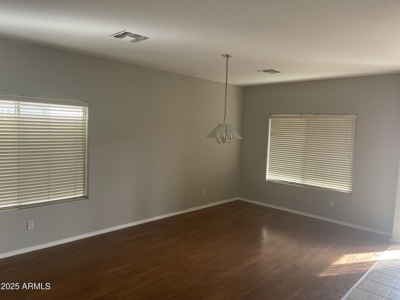 12524 West Adams Street - Photo 4 of 31