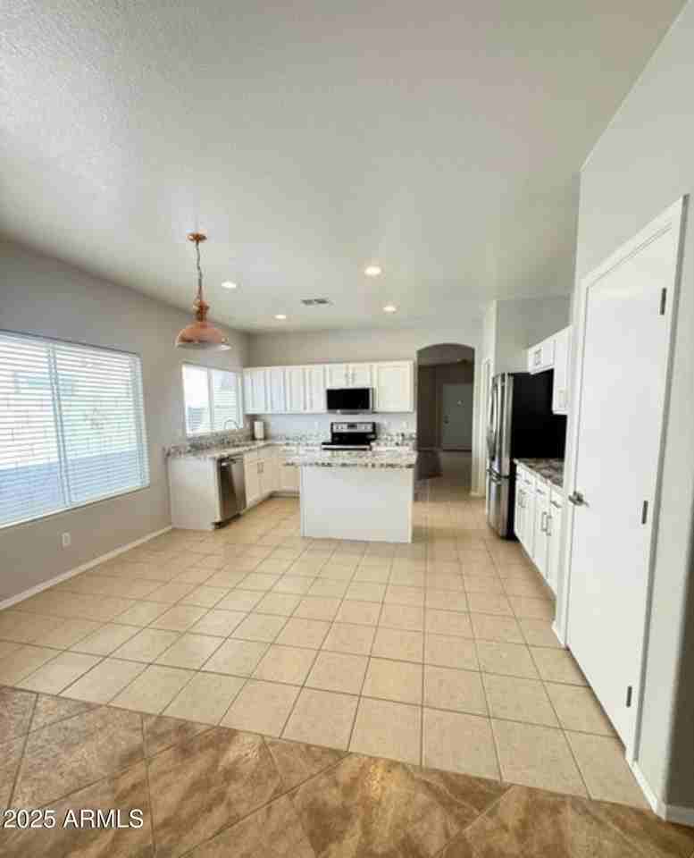 12524 West Adams Street - Photo 6 of 31