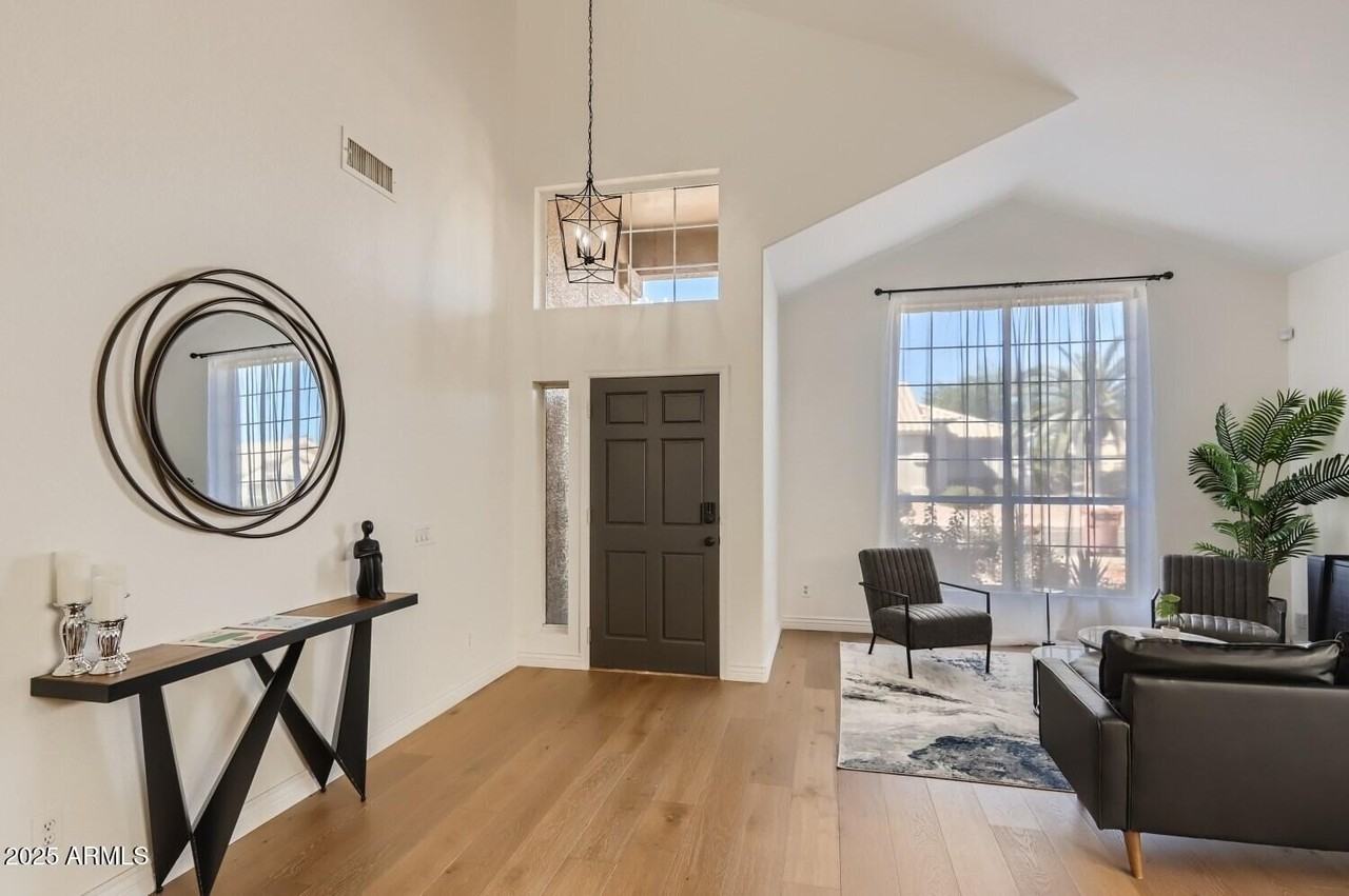 15089 93rd Way - Photo 4 of 28