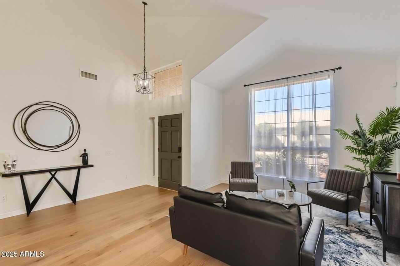 15089 93rd Way - Photo 5 of 28