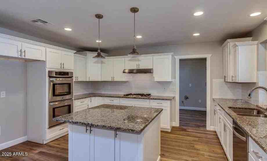 2502 East Sahuaro Drive - Photo 4 of 46