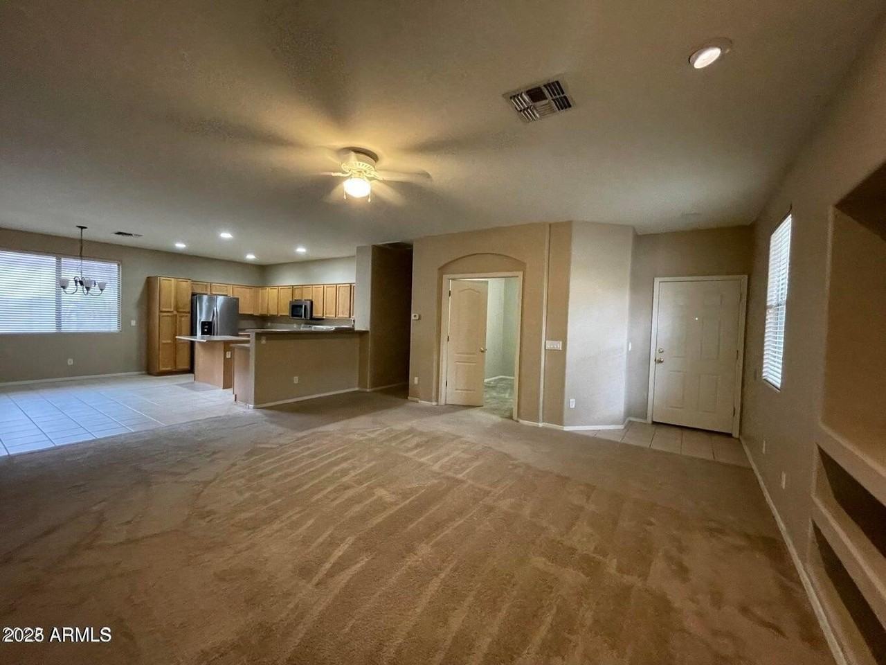 12604 West Bird Lane - Photo 4 of 22