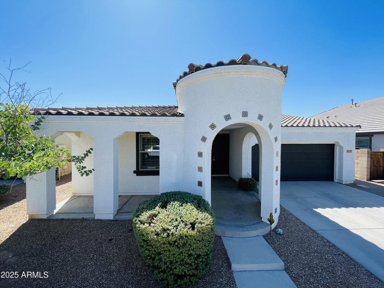 22507 East Creosote Drive