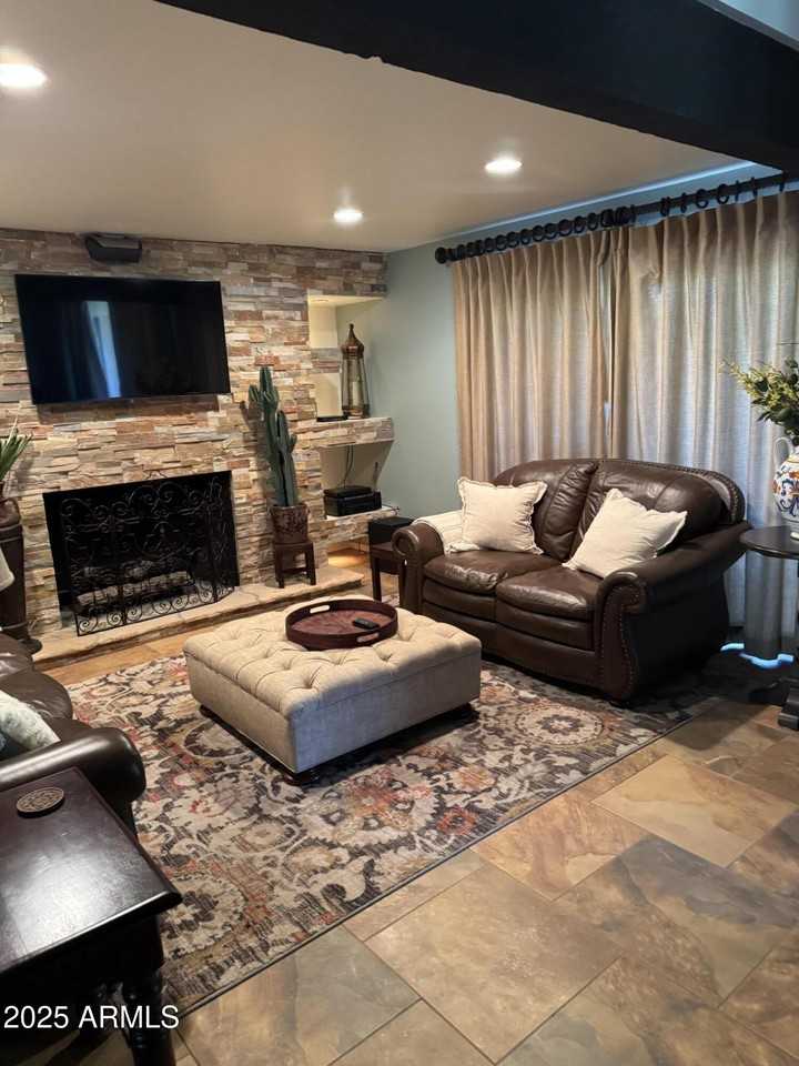 1009 North Villa Nueva Drive - Photo 7 of 22