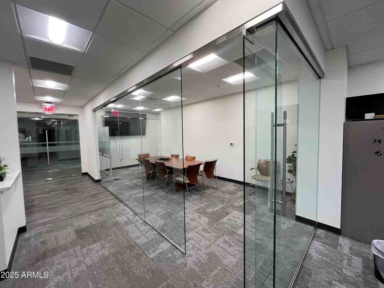 637 S 48th St - Photo 2 of 5