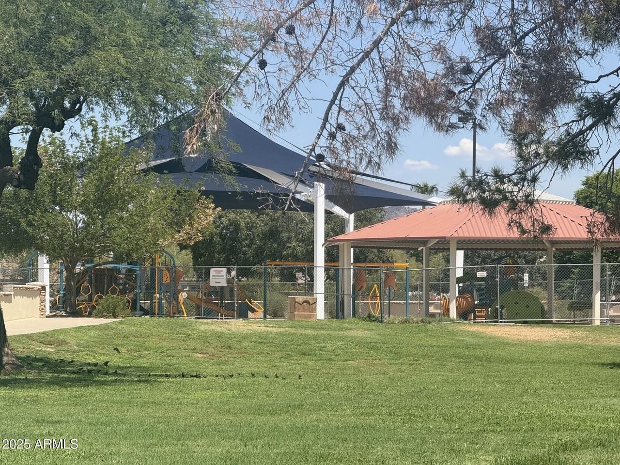 7216 West Irma Lane - Photo 5 of 29