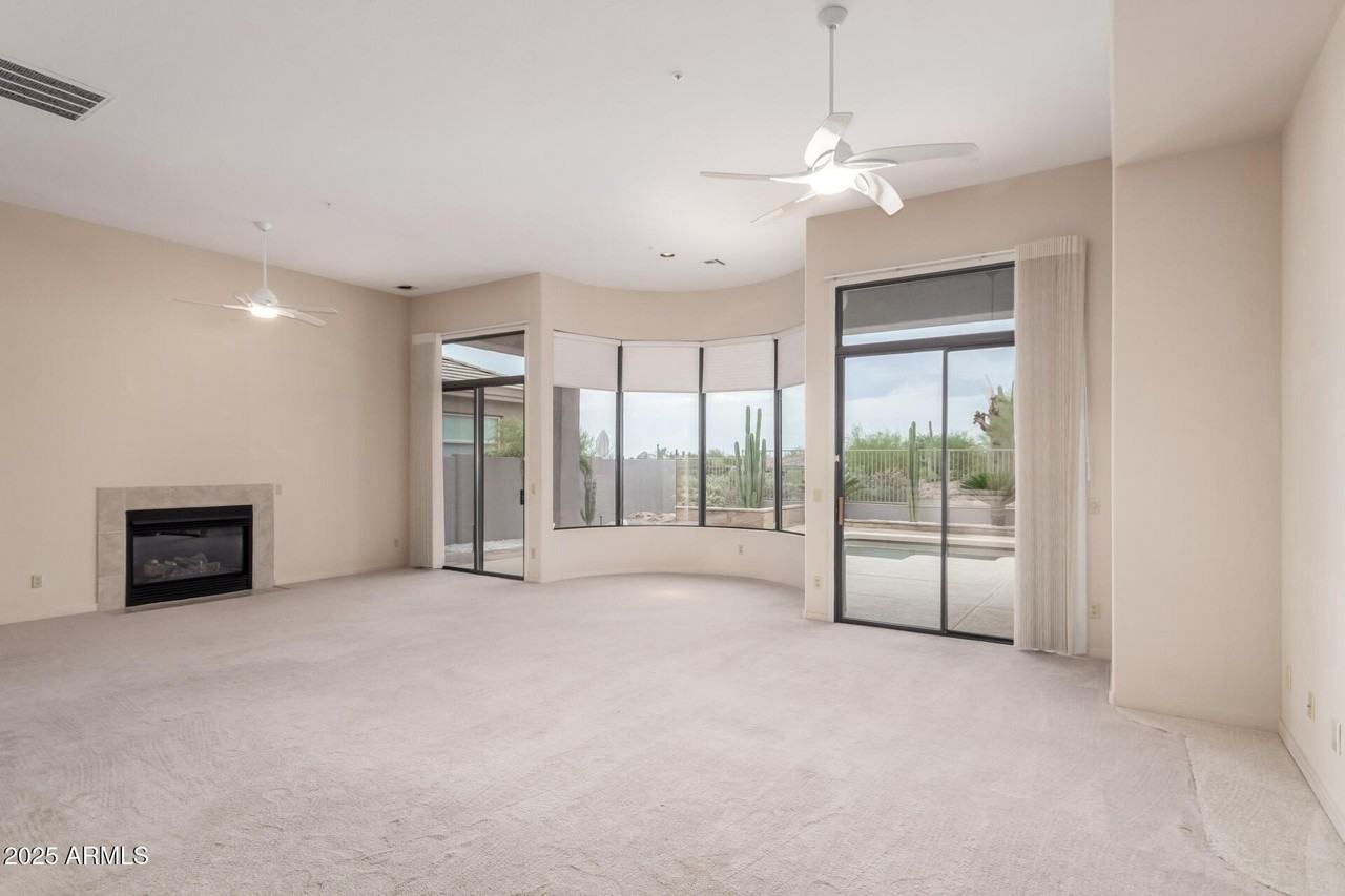 34748 North 93rd Place - Photo 4 of 33