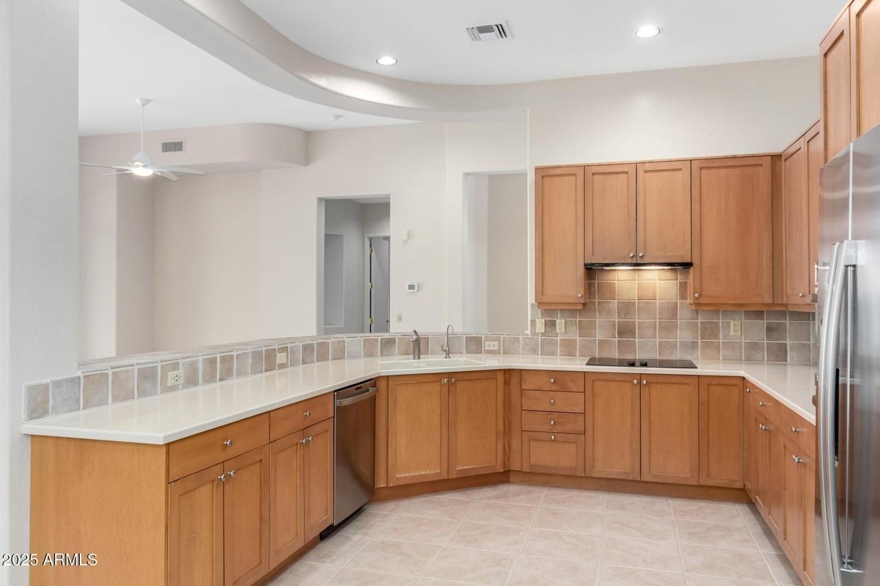 34748 North 93rd Place - Photo 5 of 33