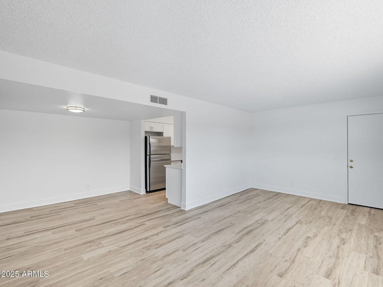 4740 E Moreland St Unit 0 #0 - Photo 5 of 23