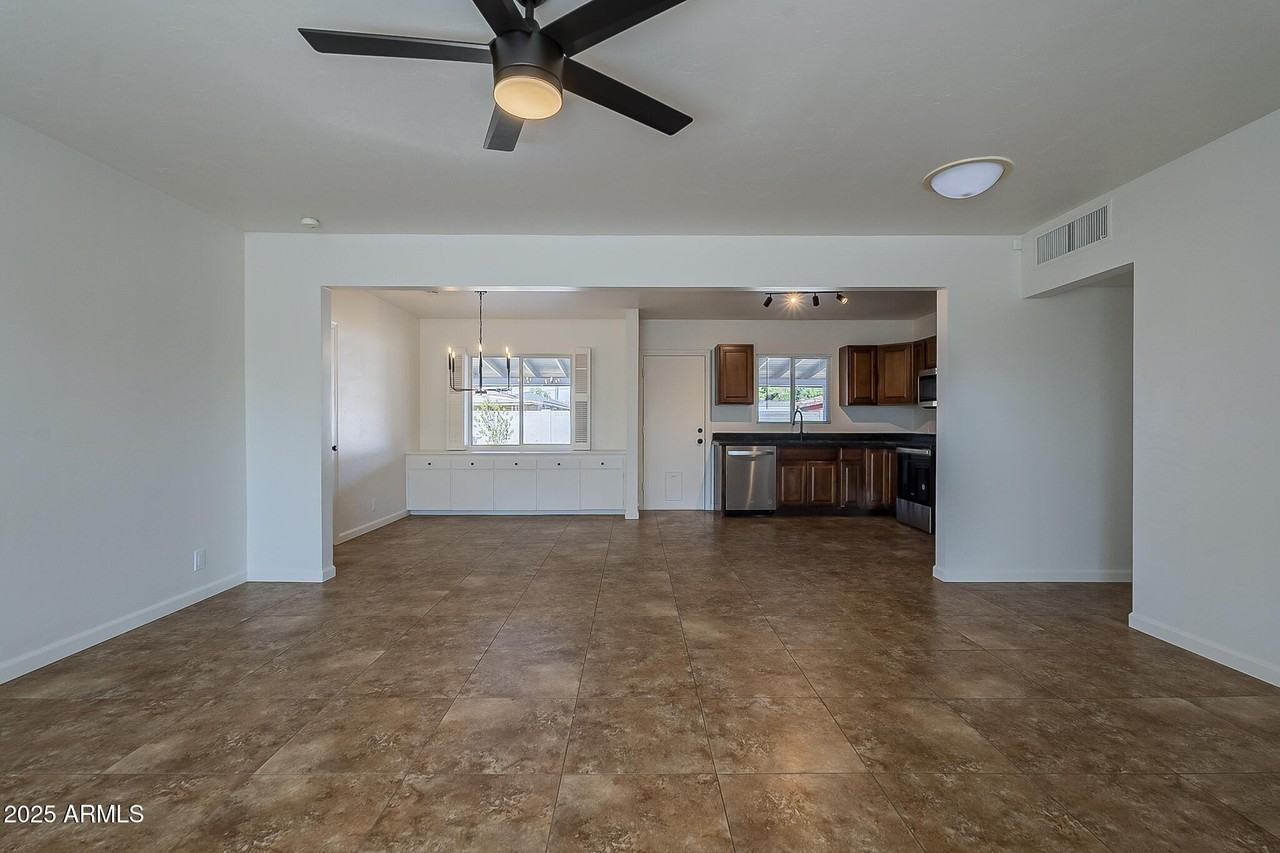 481 North Sunset Drive - Photo 6 of 41