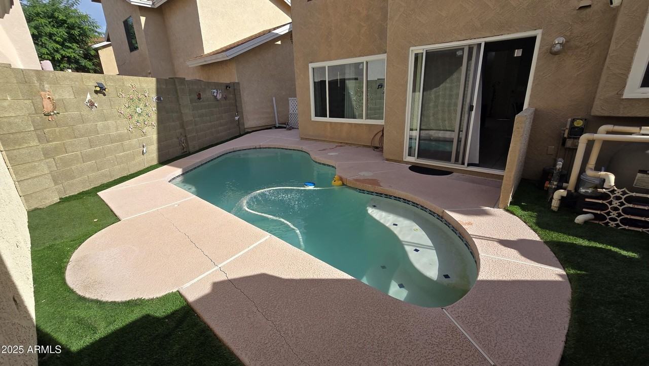 18820 North 41st Drive - Photo 4 of 26