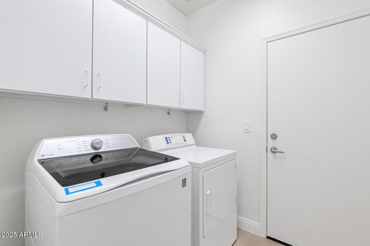 39148 N Acadia Way - Photo 5 of 34