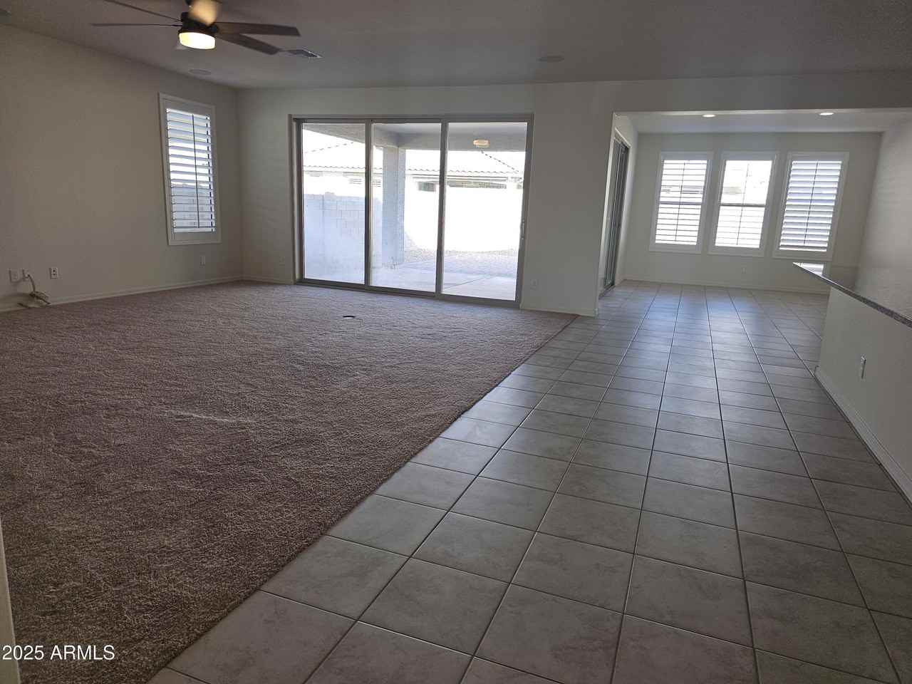 8622 W Rancho Dr - Photo 6 of 18