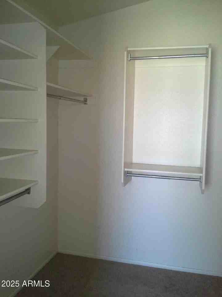 16735 W Taylor St - Photo 7 of 9