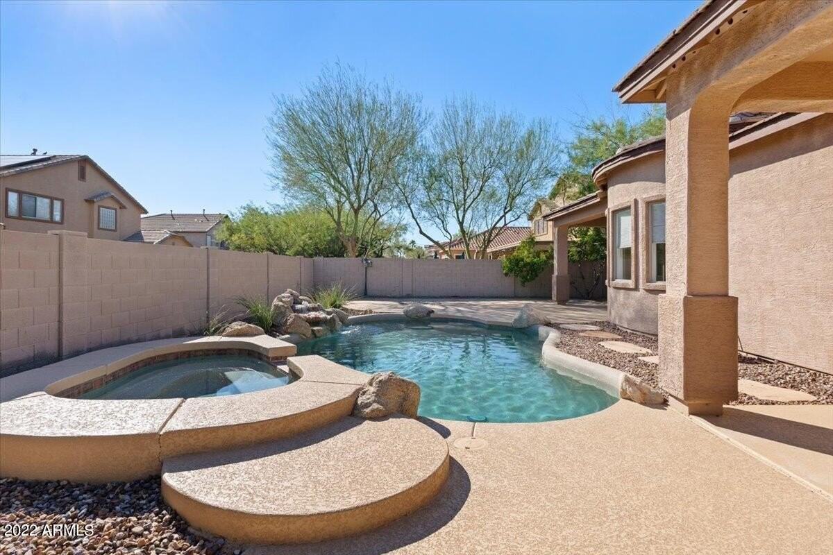 2413 W Sienna Bouquet Pl - Photo 5 of 50