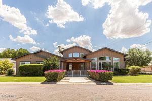 featured image of 3801 East Glenrosa Avenue