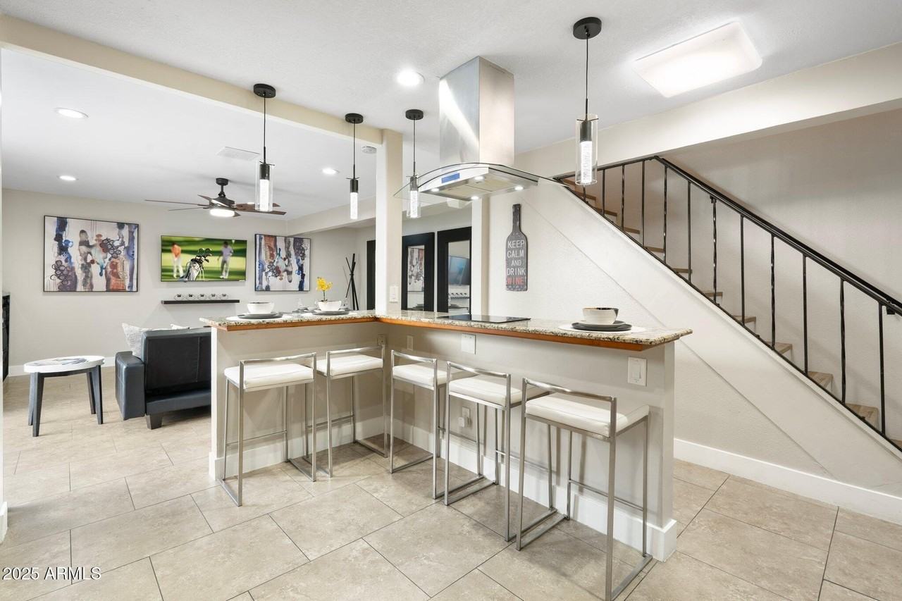 8570 E Indian School Rd Unit D #D - Photo 4 of 27