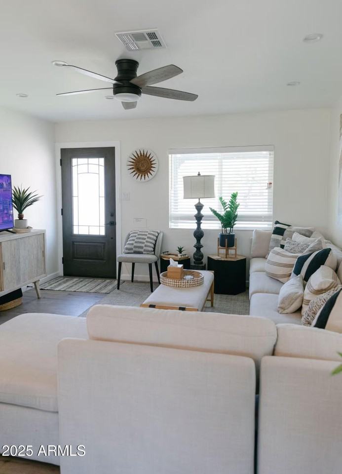 7715 E Avalon Dr - Photo 2 of 26