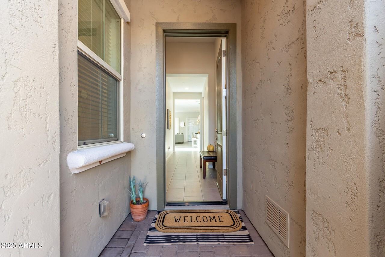 1914 N 140th Ave - Photo 3 of 42