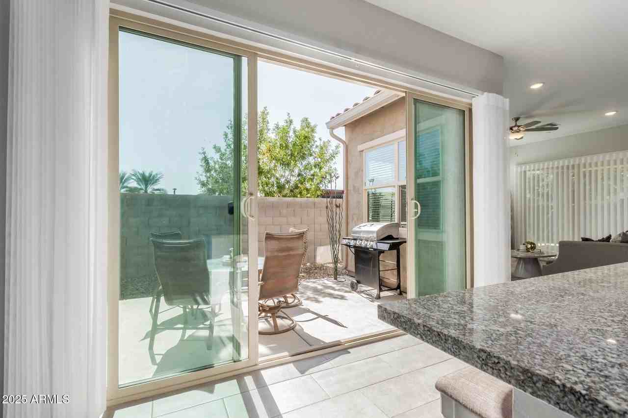 1914 N 140th Ave - Photo 7 of 42