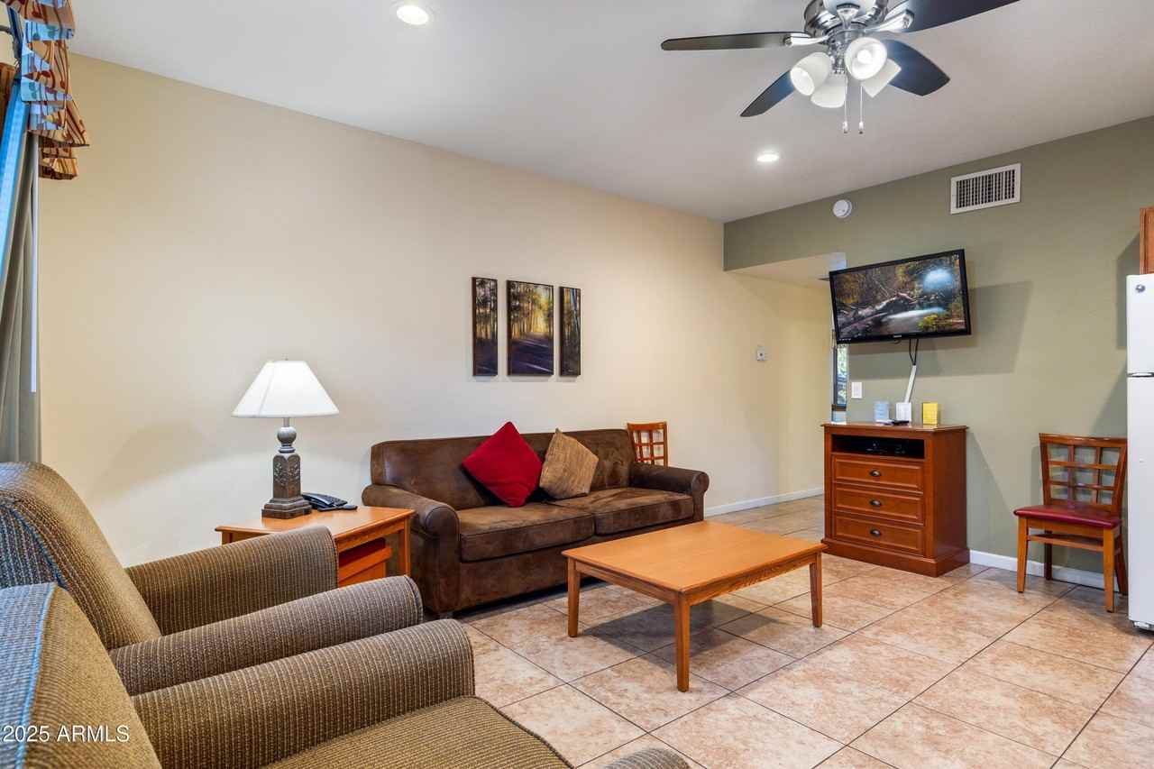 5829 E BUCK SPRINGS Road unit: 160 #160 - Photo 2 of 22