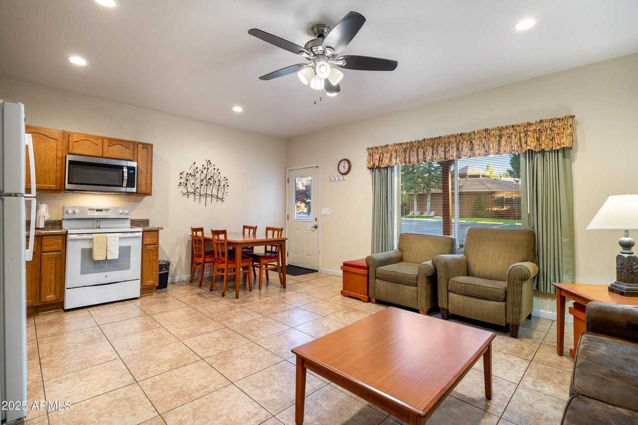 5829 E BUCK SPRINGS Road unit: 160 #160 - Photo 5 of 22