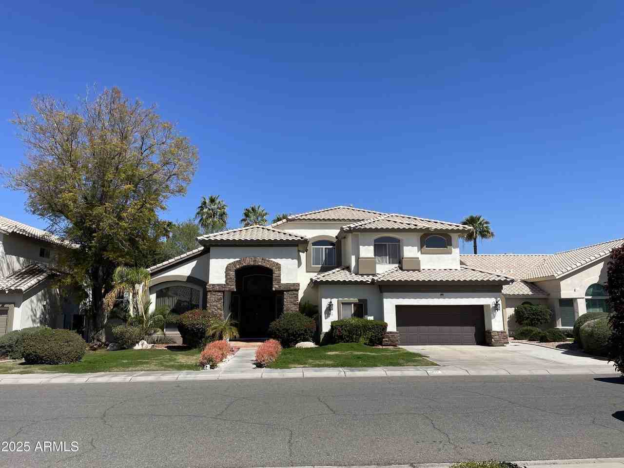 5422 East Muriel Drive