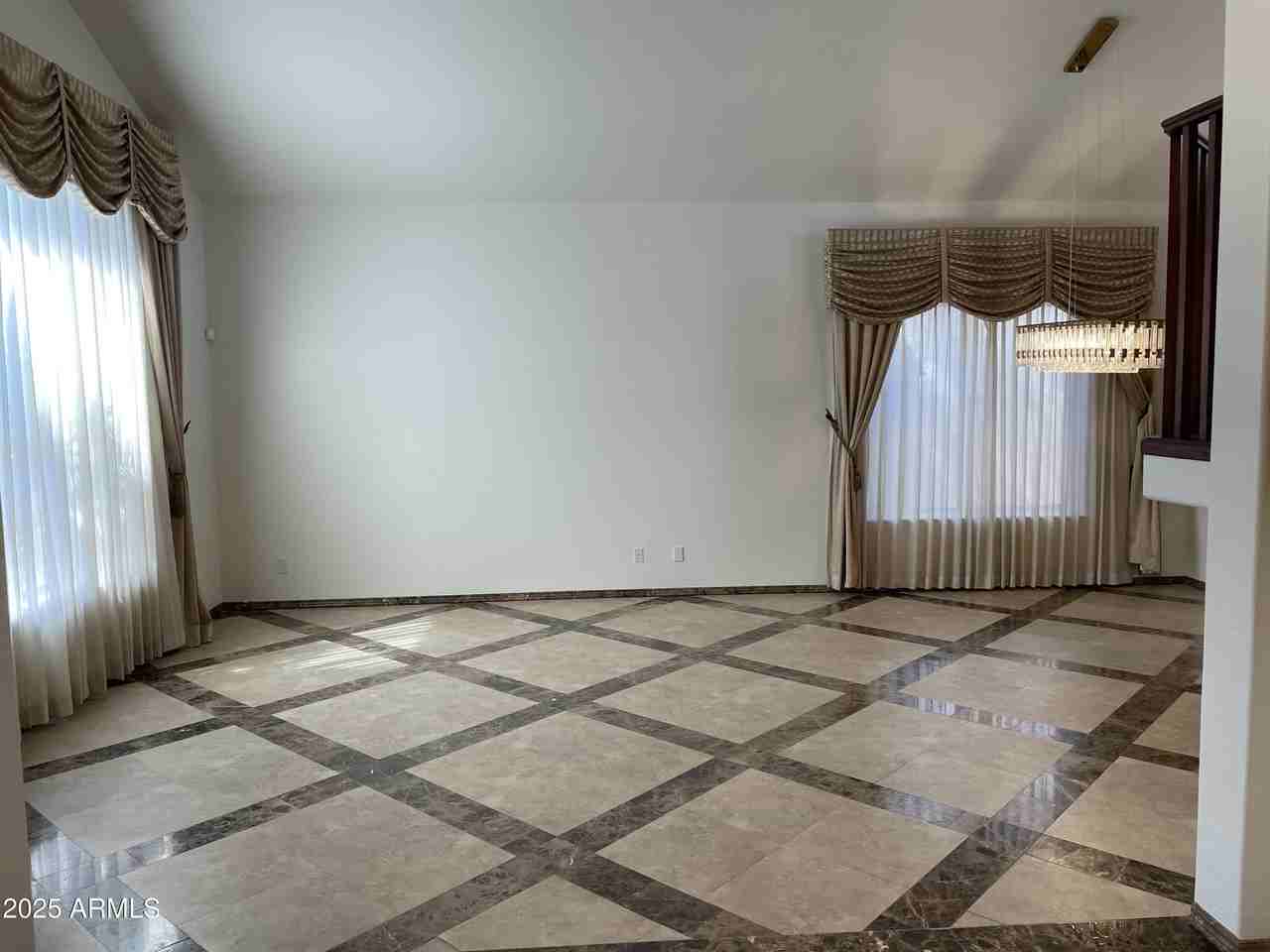 5422 East Muriel Drive - Photo 5 of 50