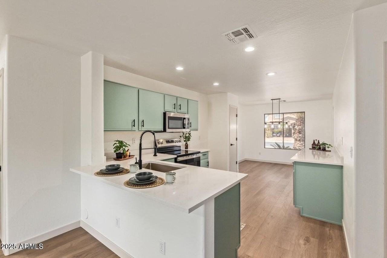 43949 W Sagebrush Trl - Photo 6 of 18