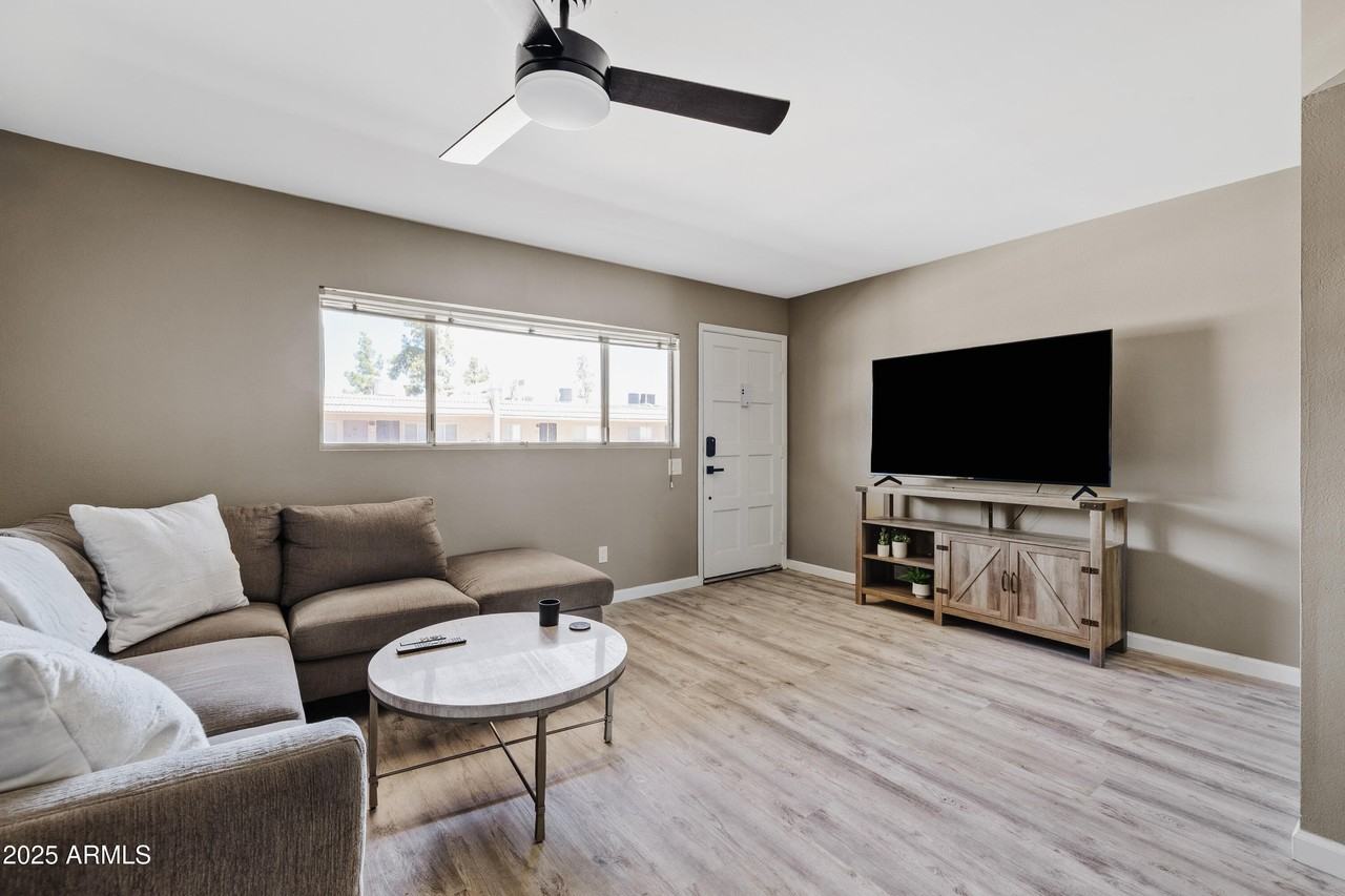 7436 E Chaparral Rd Unit 205b #205B - Photo 3 of 21