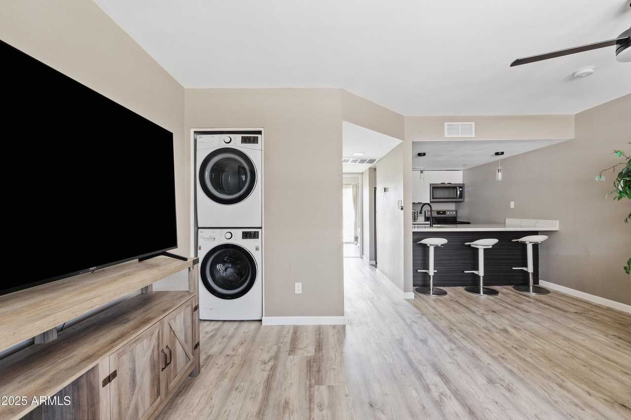 7436 E Chaparral Rd Unit 205b #205B - Photo 4 of 21