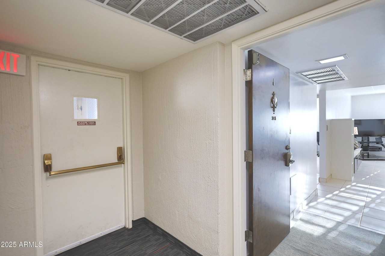 7820 E Camelback Rd Unit 309 #309 - Photo 5 of 50