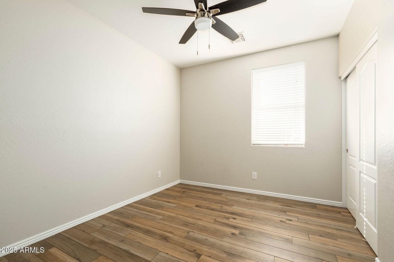 17350 W Adams St - Photo 6 of 16