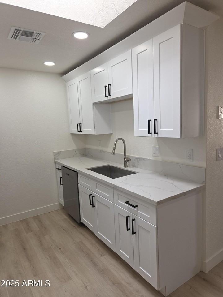 95 South Cooper Road #66 - Photo 5 of 25