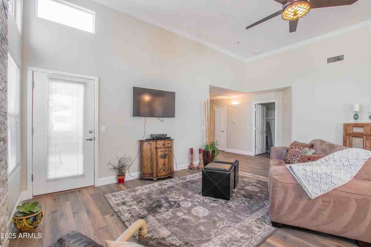 11260 92nd Street #1107 - Photo 5 of 20