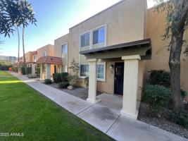 featured image of 601 East Palo Verde Drive #25