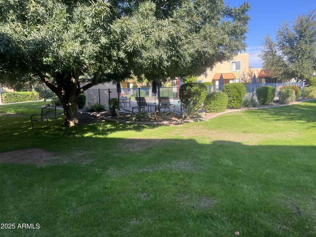 601 E Palo Verde Dr #25 - Photo 4 of 27