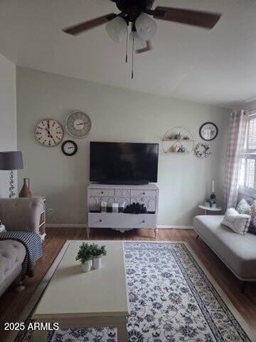 10362 W Oakmont Dr - Photo 2 of 32