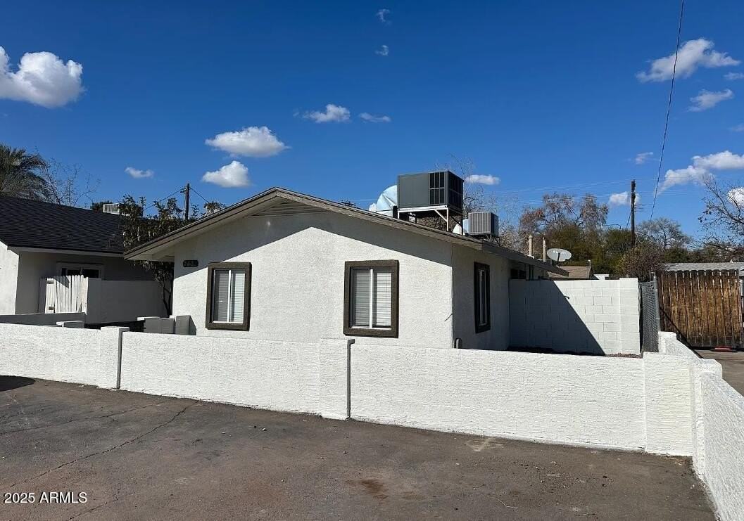 2532 West Morten Avenue #A - Photo 7 of 12