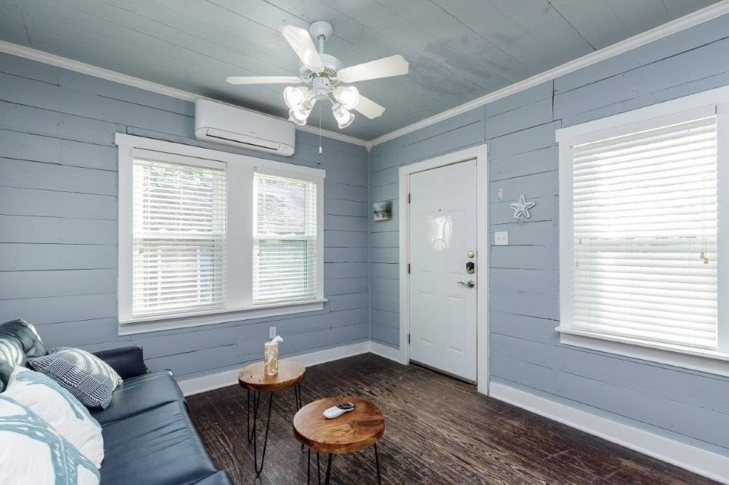 1009 1/2 Furman Ave - Photo 5 of 18