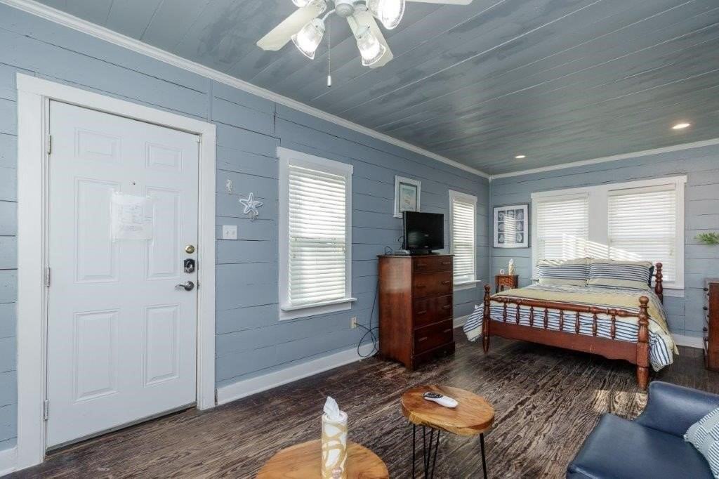 1009 1/2 Furman Ave - Photo 6 of 18