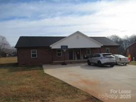 143 Glen-Gar Drive - Photo 1 of 1