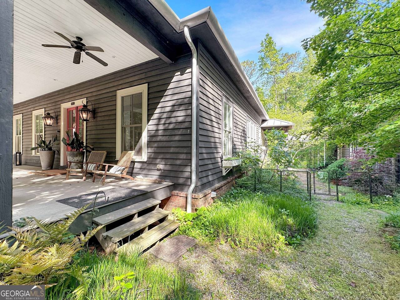 500 Augusta Ln - Photo 5 of 50