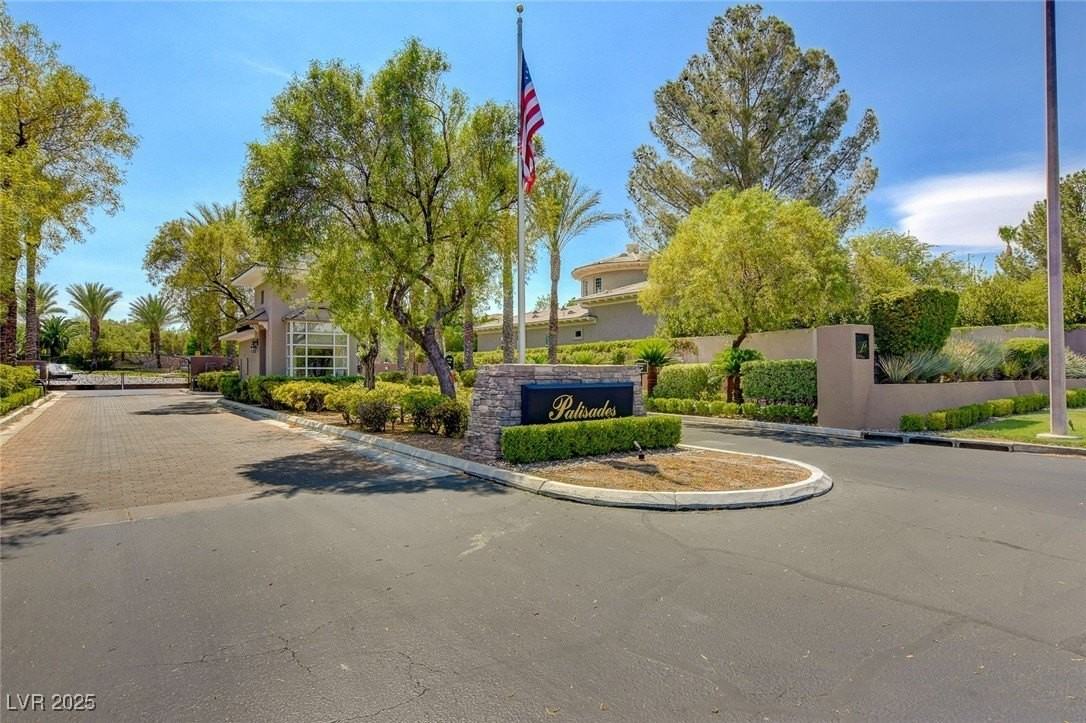 209 Surtees Point St - Photo 2 of 50